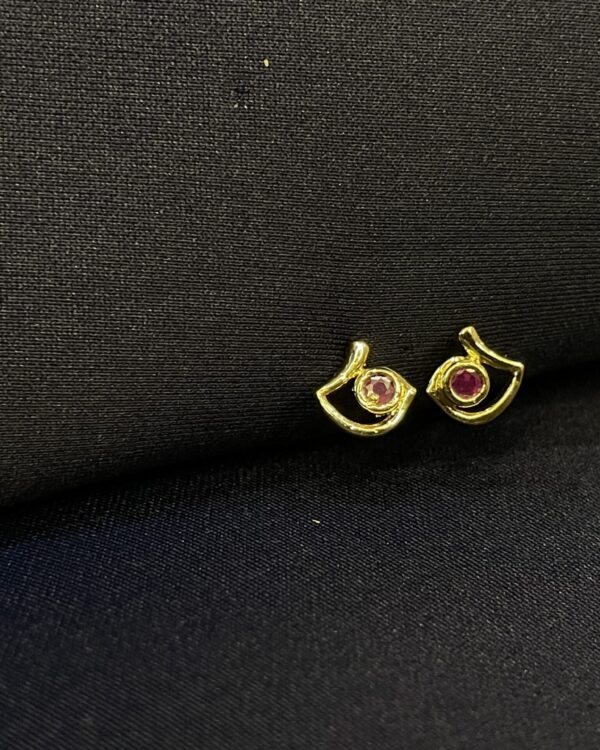 Gold-layered artificial studs