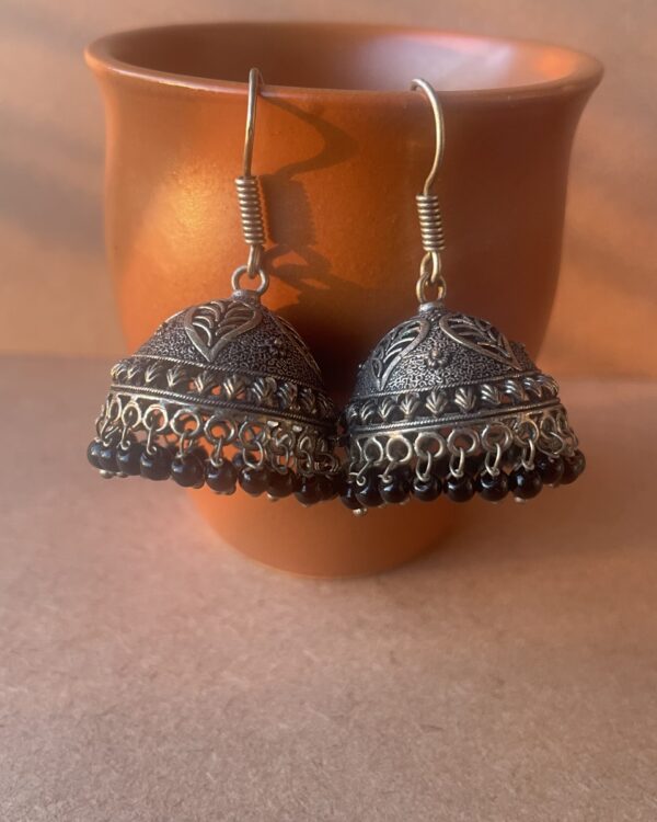 Oxidised leaf jhumka